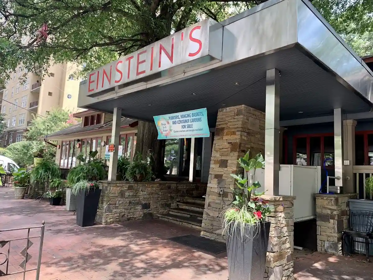Einstein’s in Atlanta, GA