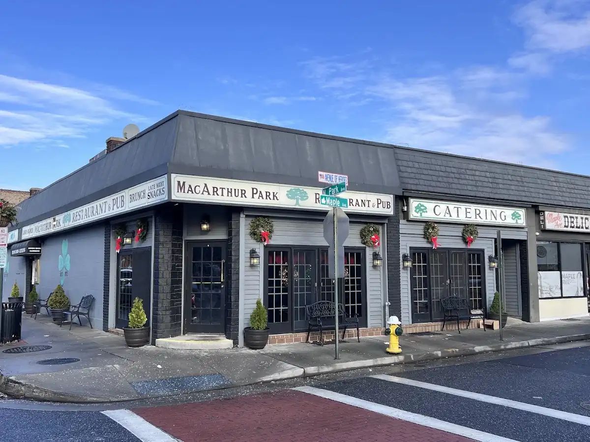 MacArthur Park Bar in Rockville Centre, NY