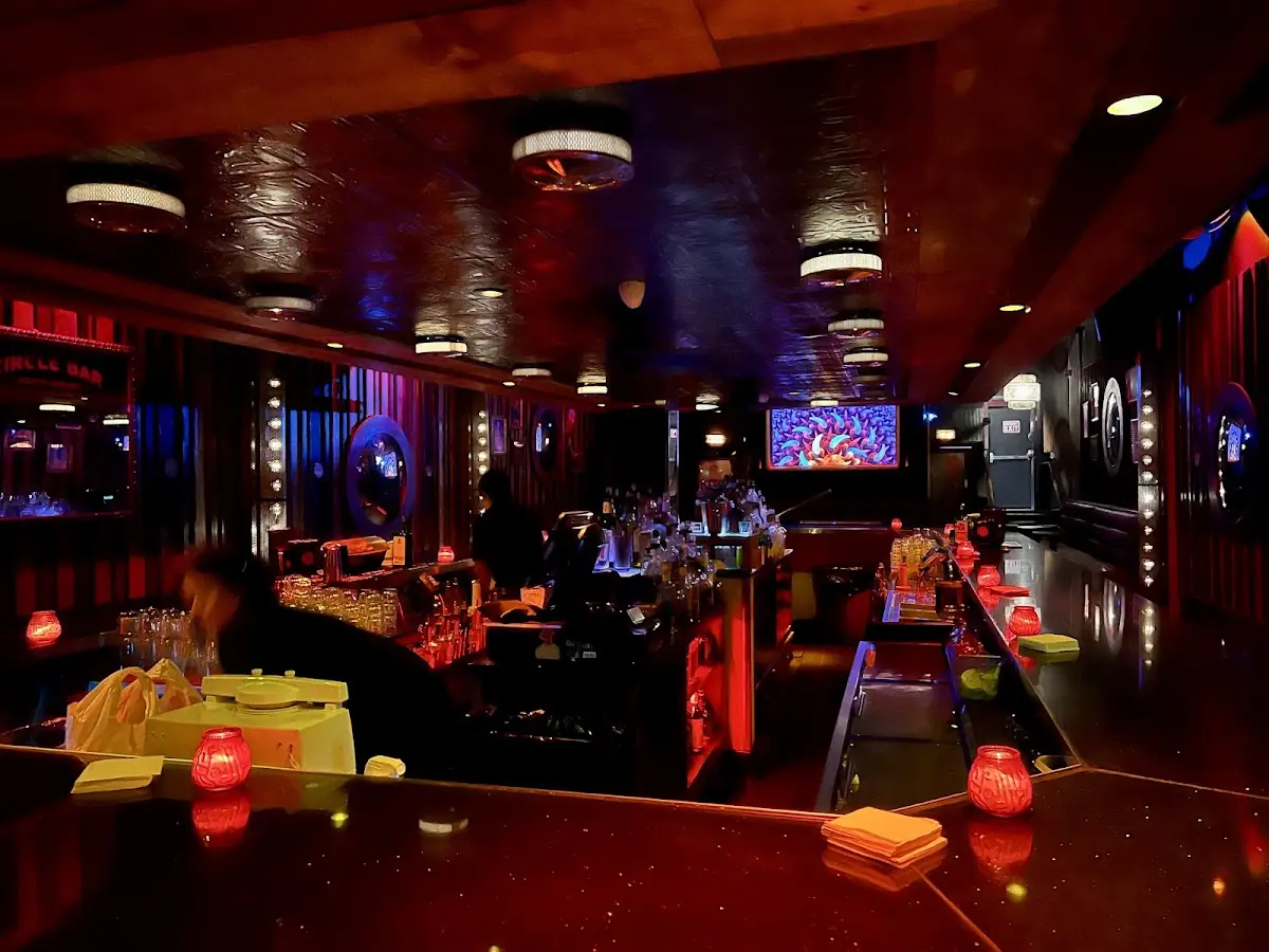 Circle Bar in Santa Monica, CA
