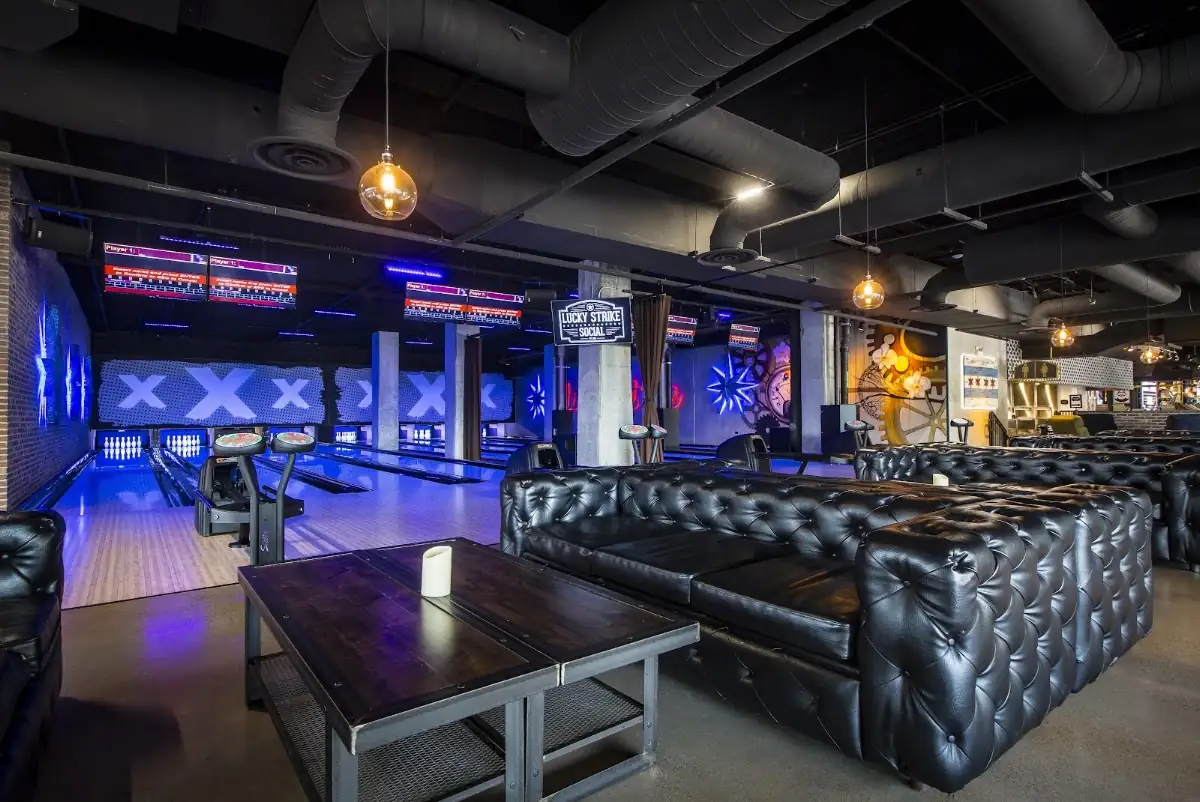 Lucky Strike in Chicago, IL