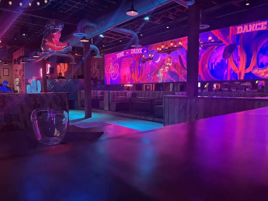 Belle’s & Boots in Denver, CO
