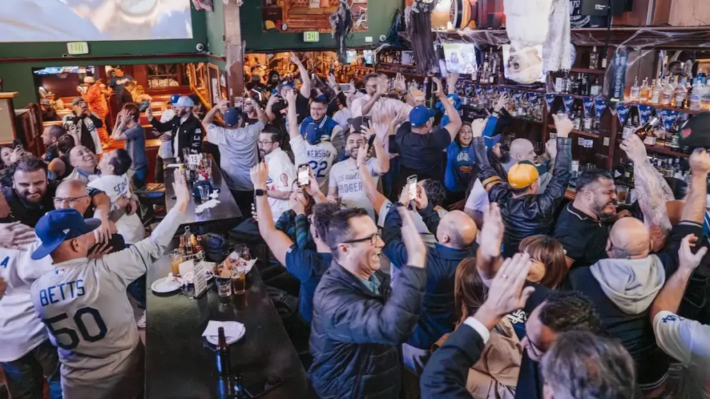 Shannon’s On Pine Irish Pub & Sports Bar in Long Beach, CA
