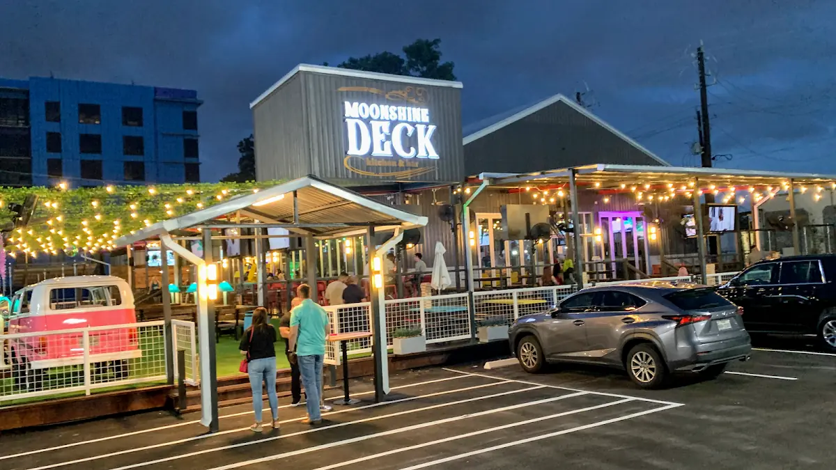 Moonshine Deck in Houston, TX