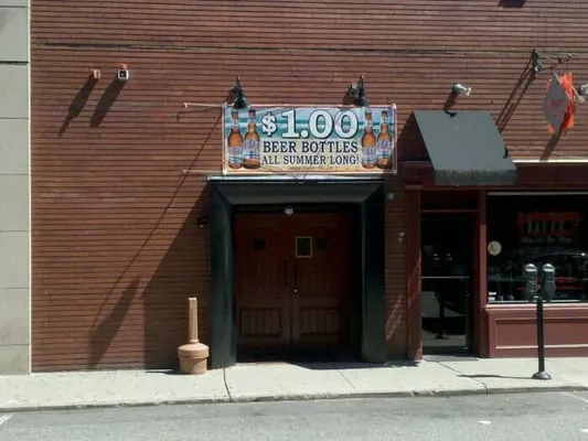 Dark Horse Lounge